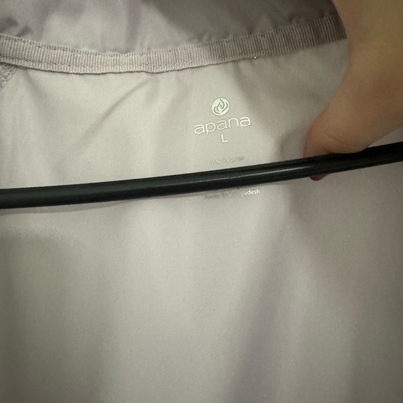Water resistant light-weight jacket - Picture 9 of 10